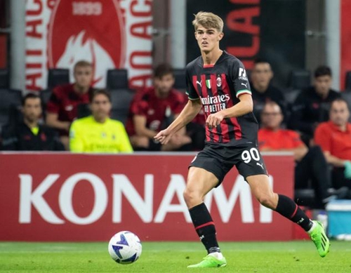 还将战术执 还将战术执