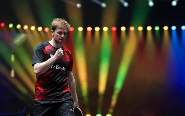 中国球员与 中国球员与